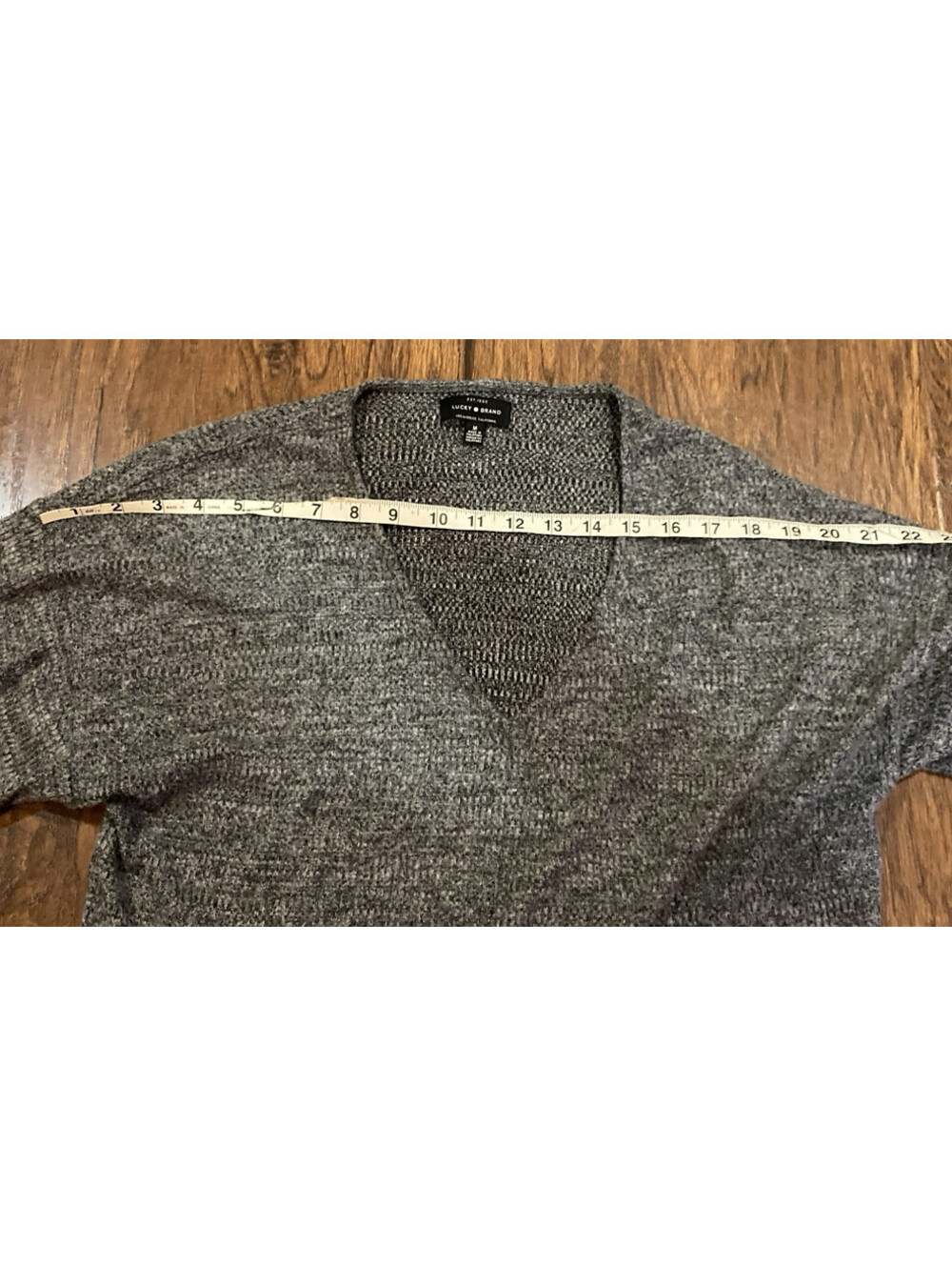Lucky Brand Sweater SUPER SOFT V Neck Gray Long Sleeve Women's Size Medium - Picture 9 of 9